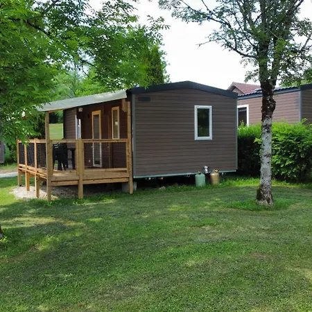 Domaine De L'epinette Campsite Chatillon (Jura)