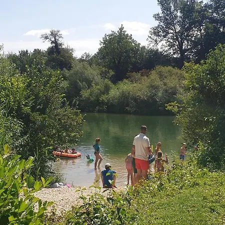 Domaine De L'epinette Campsite