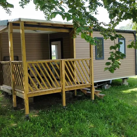 Domaine De L'epinette 3*